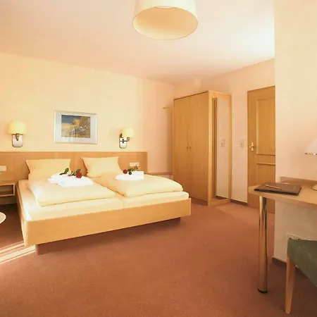 Akzent Haus Sonnenberg 3* ショッテン